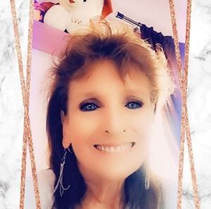 Meet your Posher, Brenda